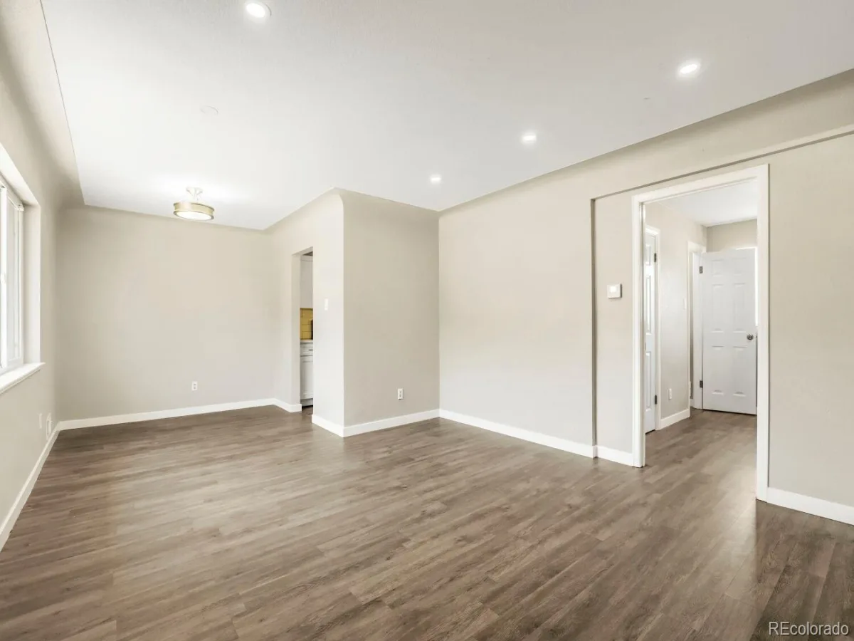 1545 S Chase Court Lakewood CO 80232 | MLS #REC2832252 08282026214521 1200 5