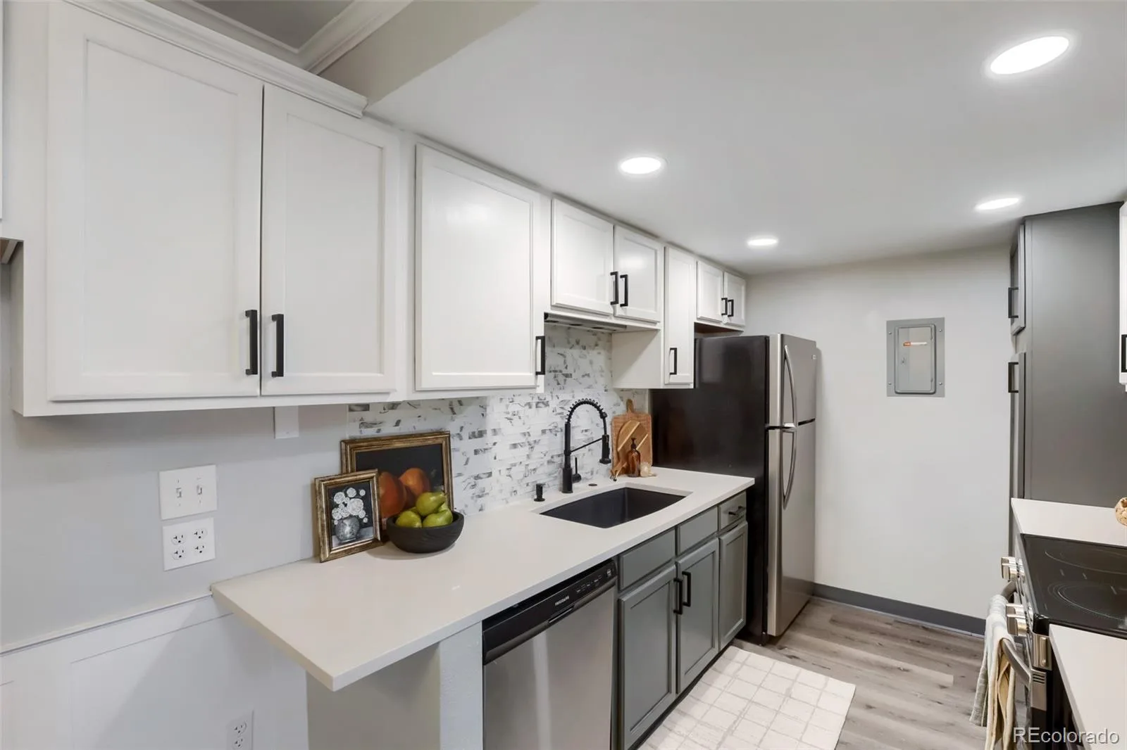 8225 Fairmount Drive #202 #4 Denver CO 80247 | MLS #REC2834482 07292026202535 1600 6