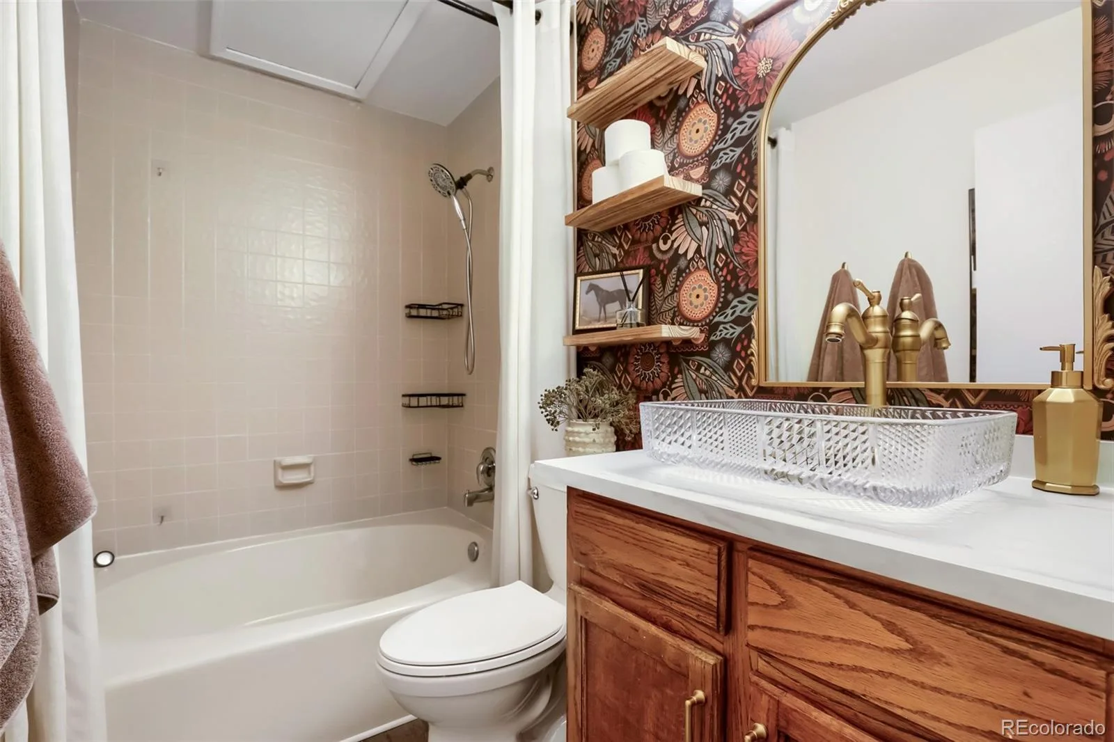 8225 Fairmount Drive #202 #4 Denver CO 80247 | MLS #REC2834482 07292026202535 1600 8