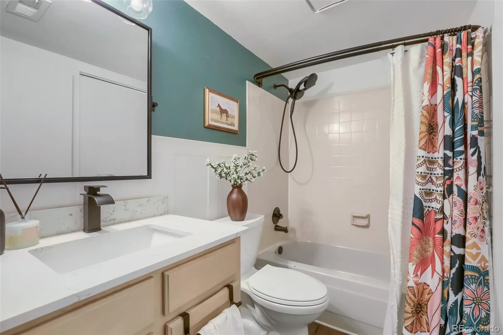 8225 Fairmount Drive #202 #4 Denver CO 80247 | MLS #REC2834482 07292026202535 1600 9