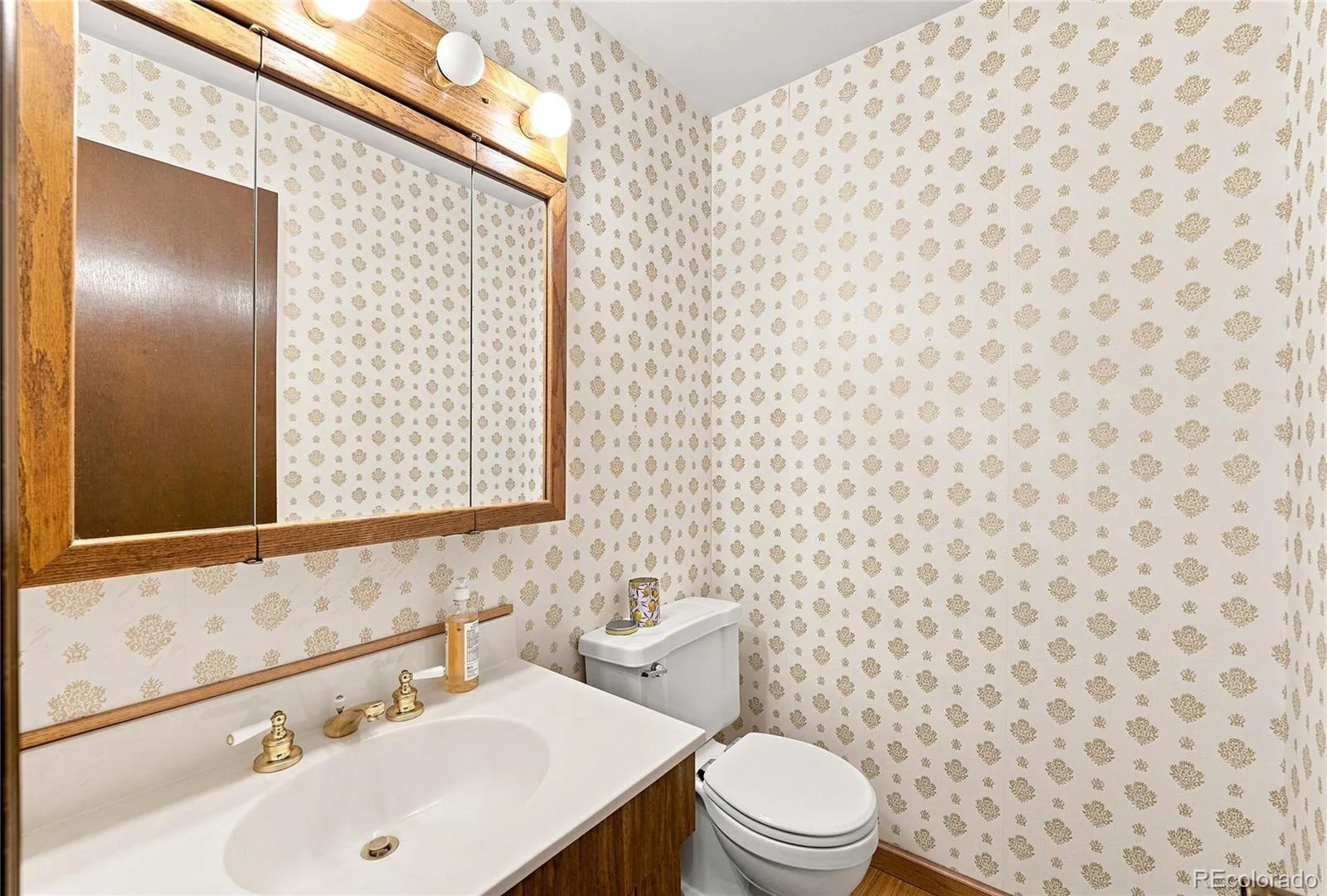 1460 S Macon Street Aurora CO 80012 | MLS #REC2834515 09232026084554 1600 23
