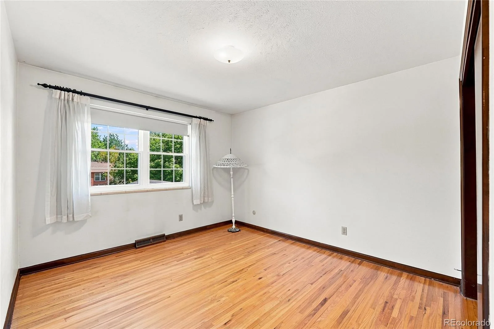 1460 S Macon Street Aurora CO 80012 | MLS #REC2834515 09232026084554 1600 33