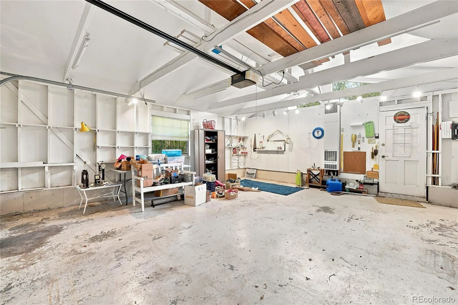 1460 S Macon Street Aurora CO 80012 | MLS #REC2834515 09232026084554 1600 39