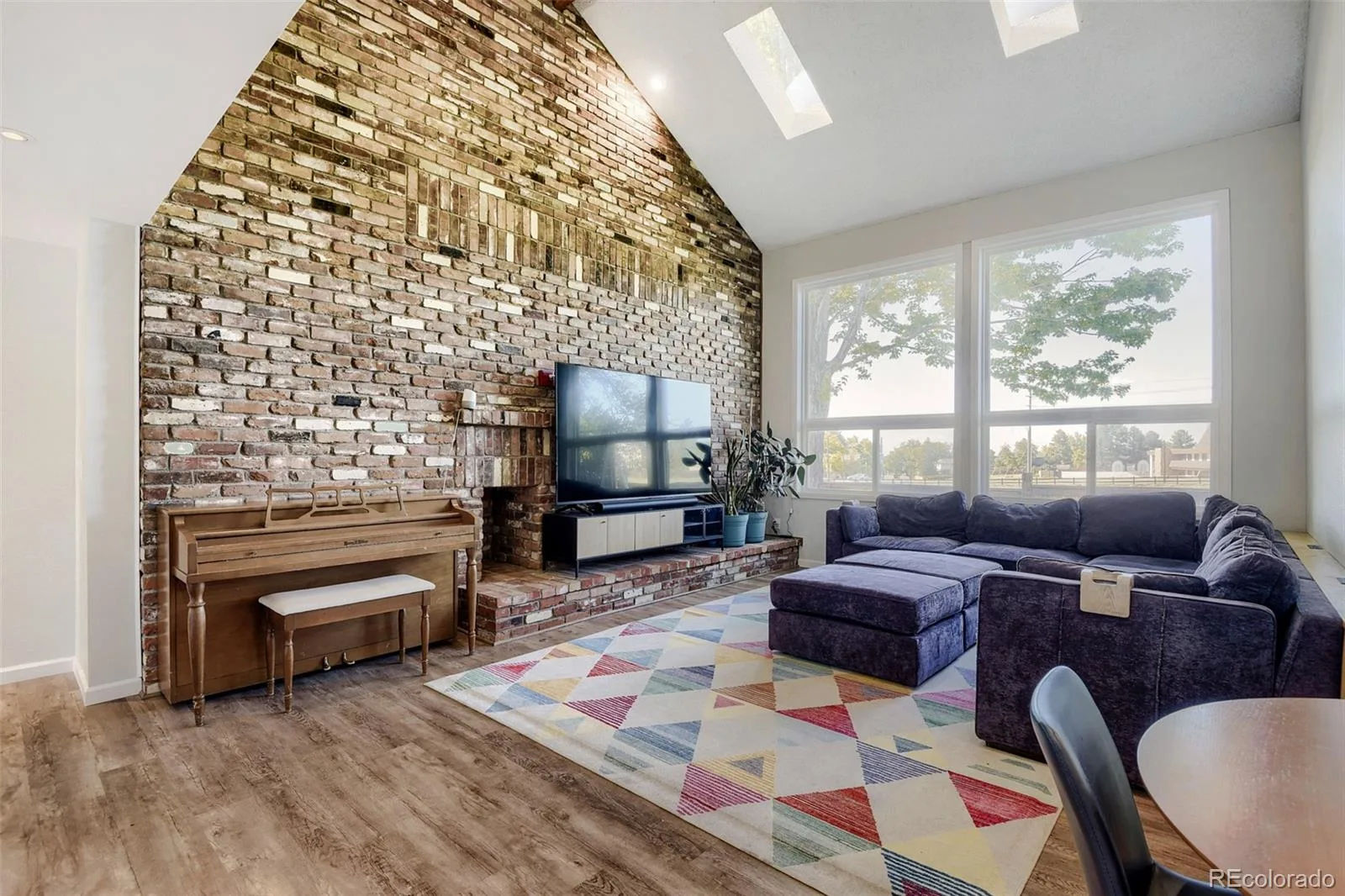 1435 E Irish Lane Littleton CO 80122 MLS #REC2834780 06132026142331 1600 2