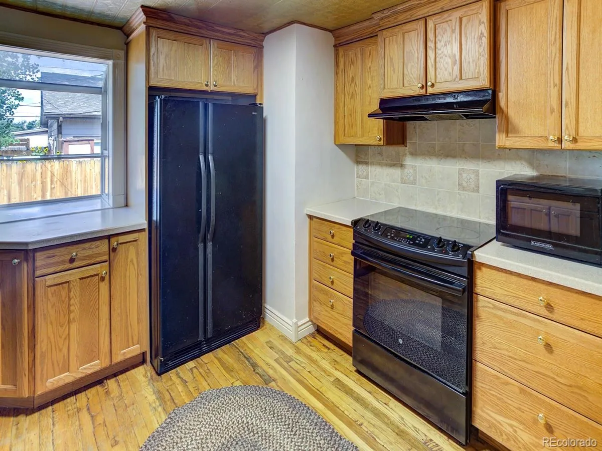 4809 S Logan Street Englewood CO 80113 | MLS #REC2834995 07262026152403 1200 7