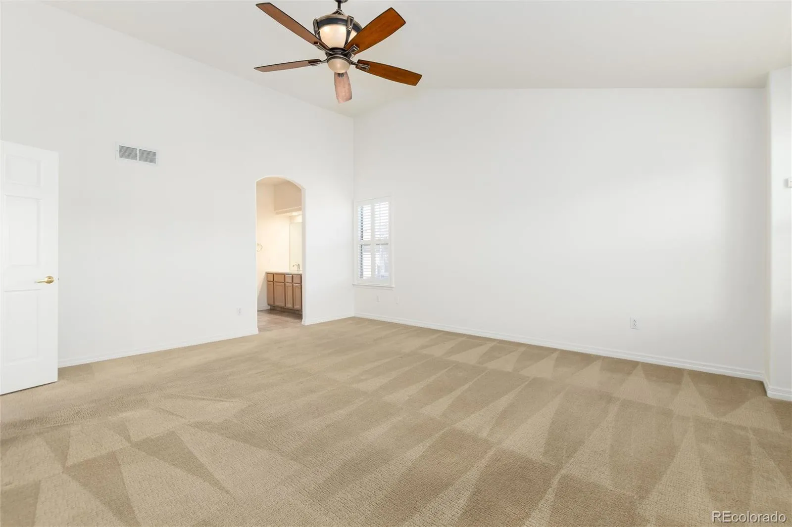 9758 Colinade Drive Lone Tree CO 80124 MLS #REC2838052 05152026194651 1600 21