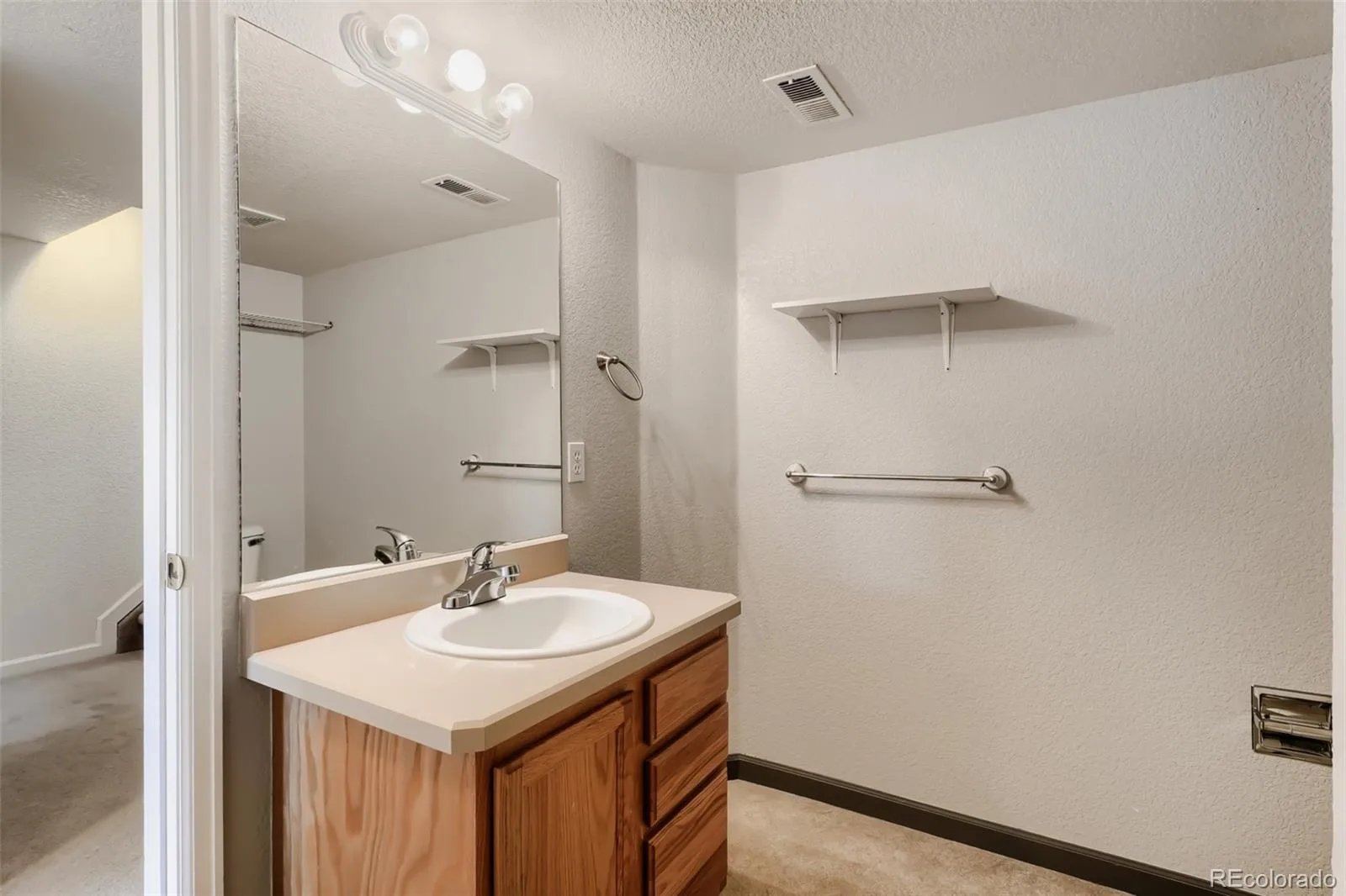 10375 W 41st Avenue Wheat Ridge CO 80033 | MLS #REC2838353 06052026032231 1600 18