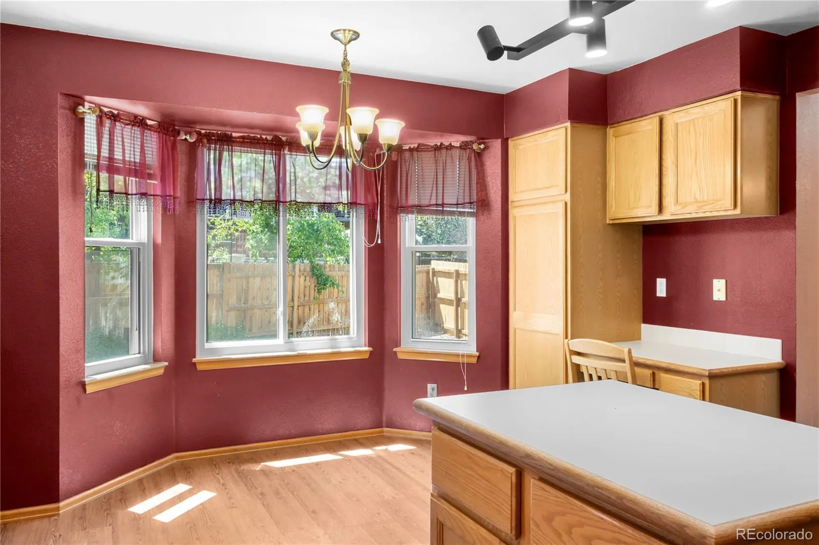 19062 E Chenango Circle Aurora CO 80015 MLS #REC2839579 05212026145233 1600 14