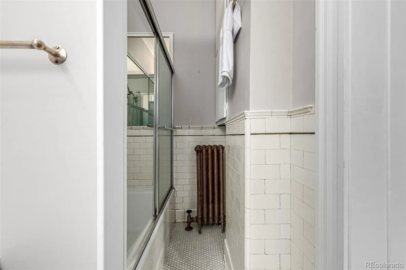 04082026191042 1600 23