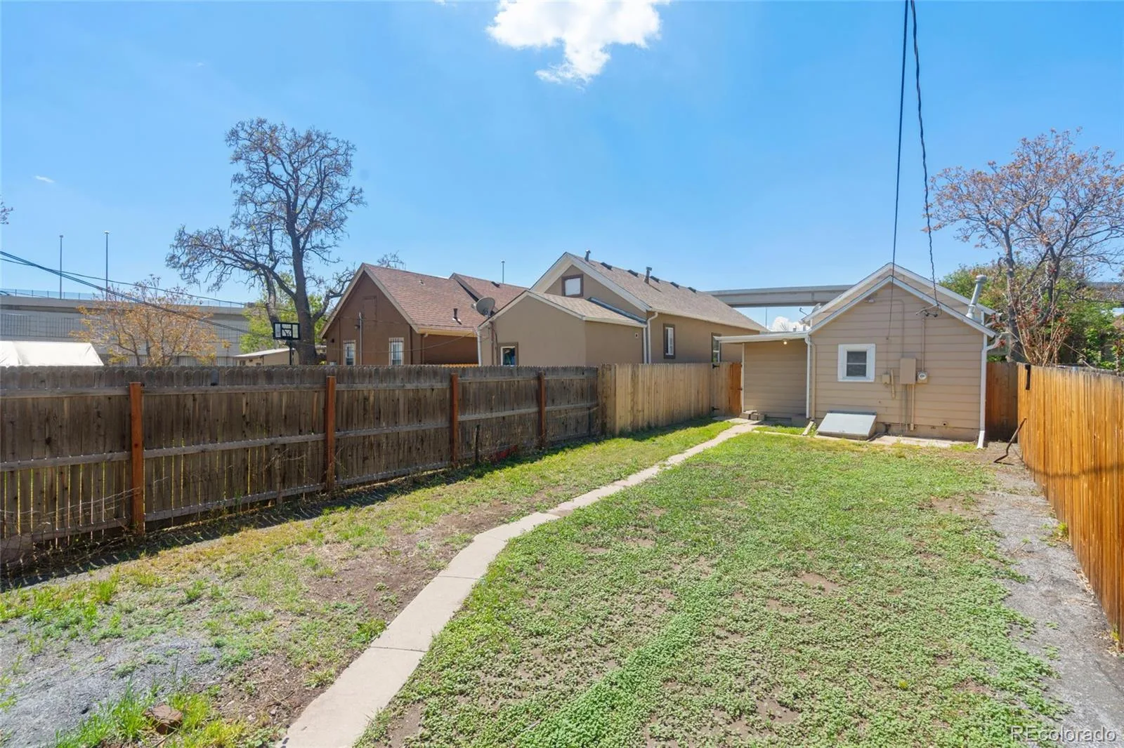 4636 Leaf Court Denver CO 80216 | MLS #REC2841973 07232026221753 1600 27