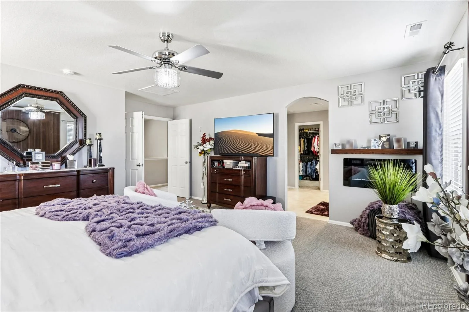 22537 E Union Circle Aurora CO 80015 | MLS #REC2842484 08072026025920 1600 18