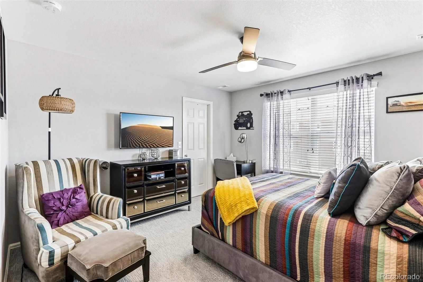 22537 E Union Circle Aurora CO 80015 | MLS #REC2842484 08072026025920 1600 38