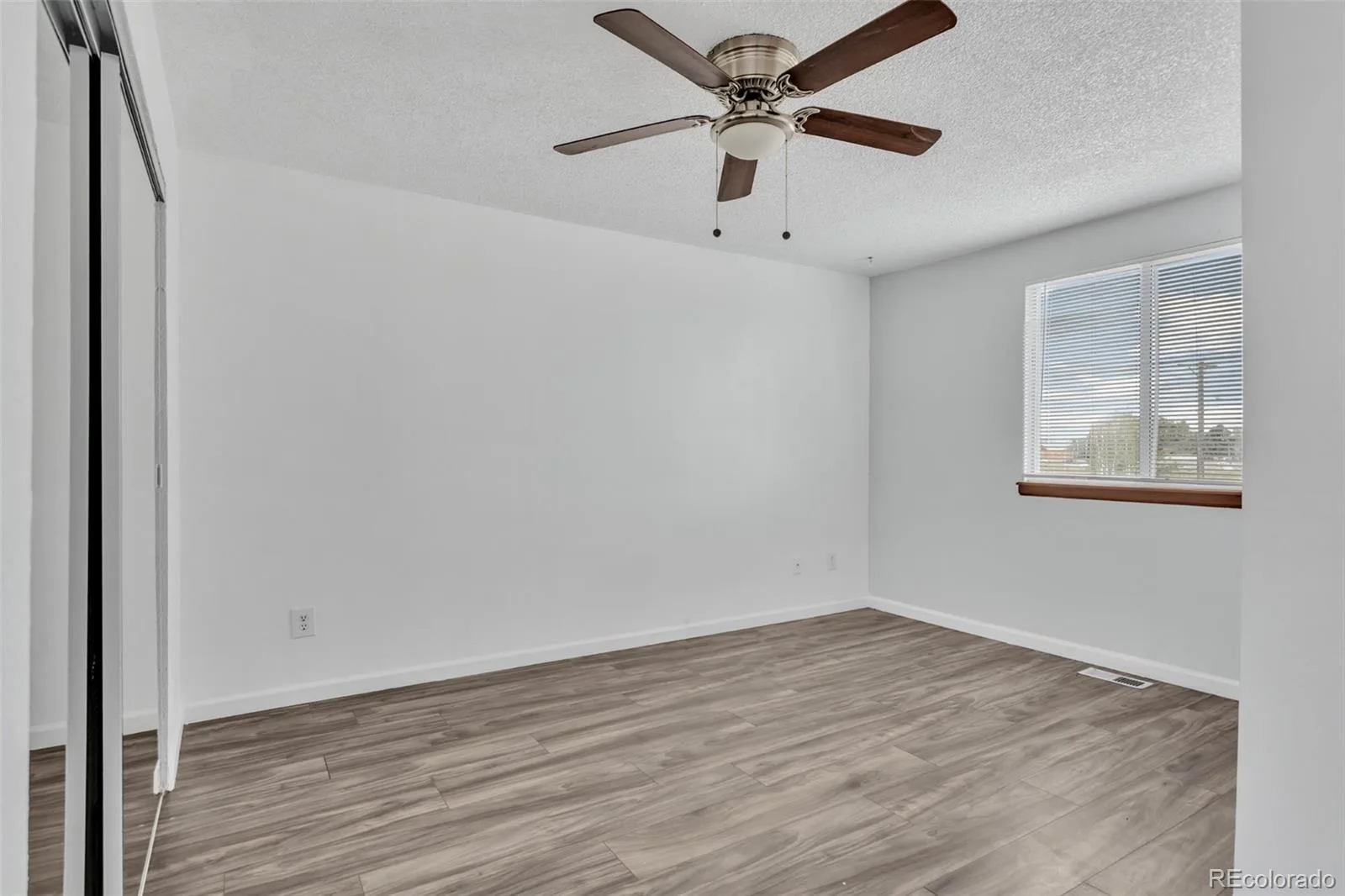 15084 E Andrews E Drive Denver CO 80239 | MLS #REC2842521 09232026084505 1600 15