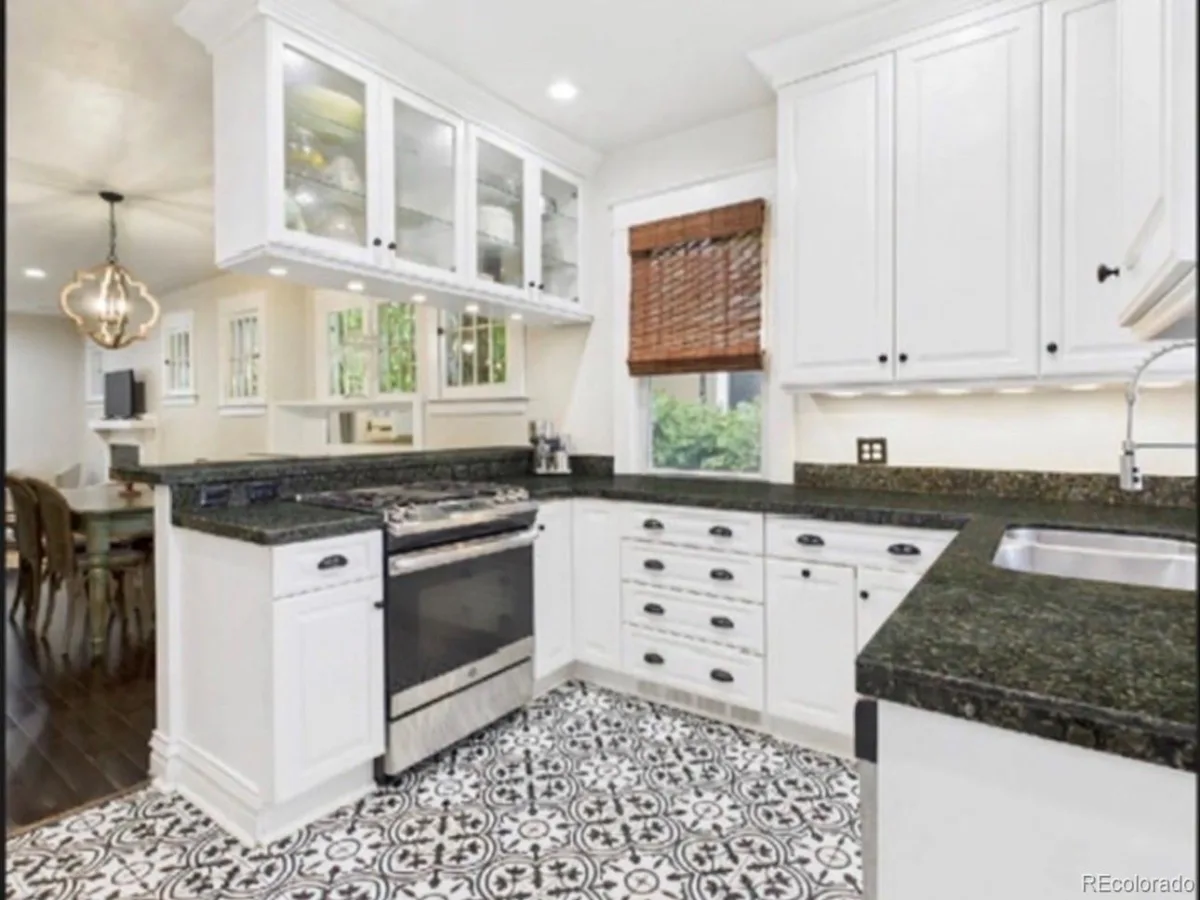 1175 Harrison Street Denver CO 80206 | MLS #REC2843711 08162026235451 1200 8