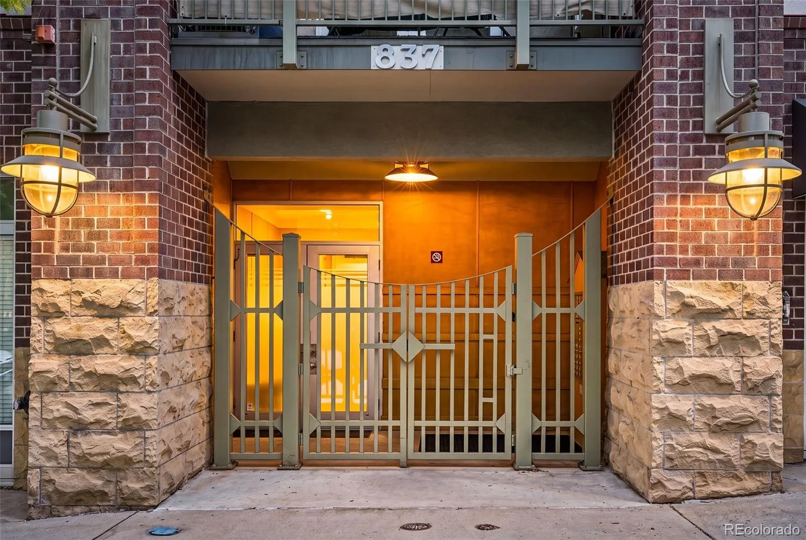 837 E 17th Avenue #3E Denver CO 80218 MLS #REC2844557 06292026202949 1600 34