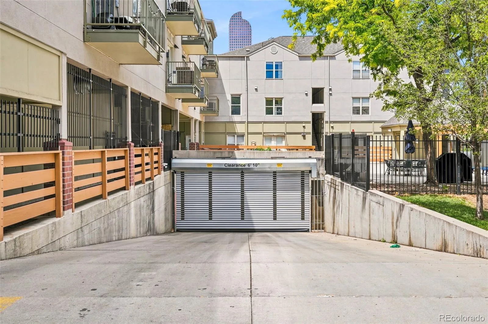 837 E 17th Avenue #3E Denver CO 80218 MLS #REC2844557 06292026202949 1600 36