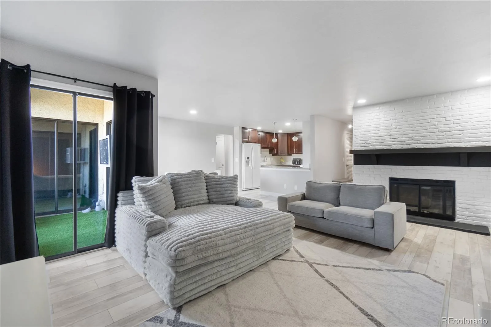 13950 E Oxford Place #B204 Aurora CO 80014 | MLS #REC2847972 08072026000656 1600 12