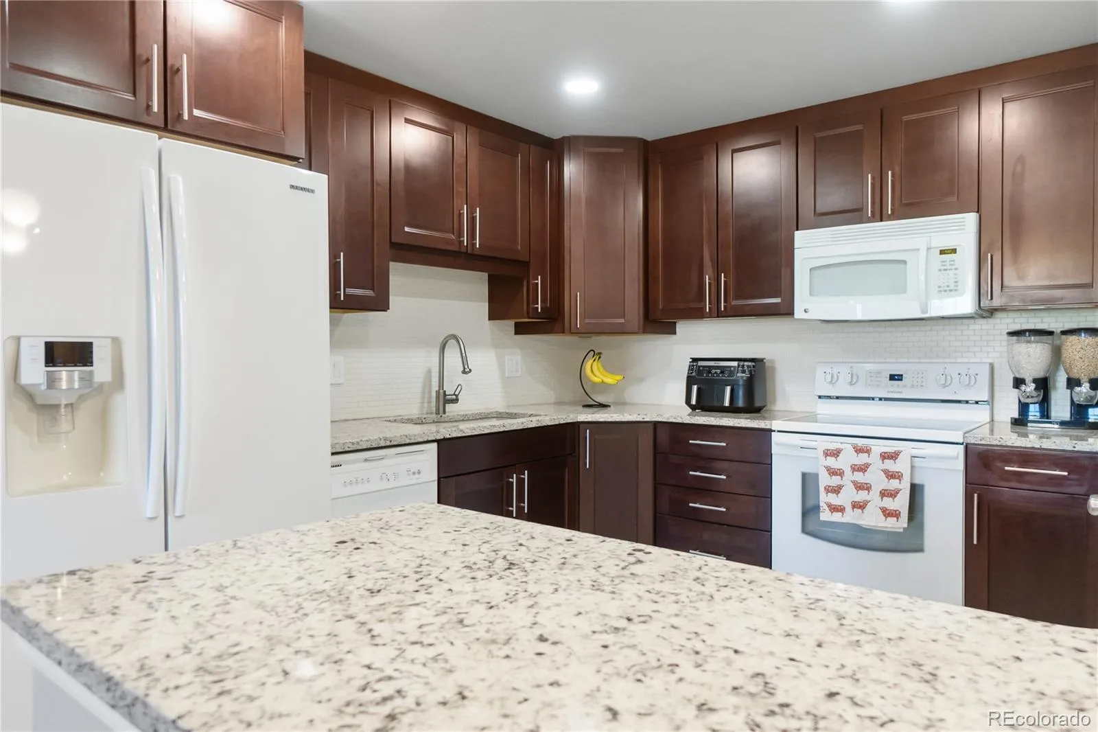 13950 E Oxford Place #B204 Aurora CO 80014 | MLS #REC2847972 08072026000656 1600 18