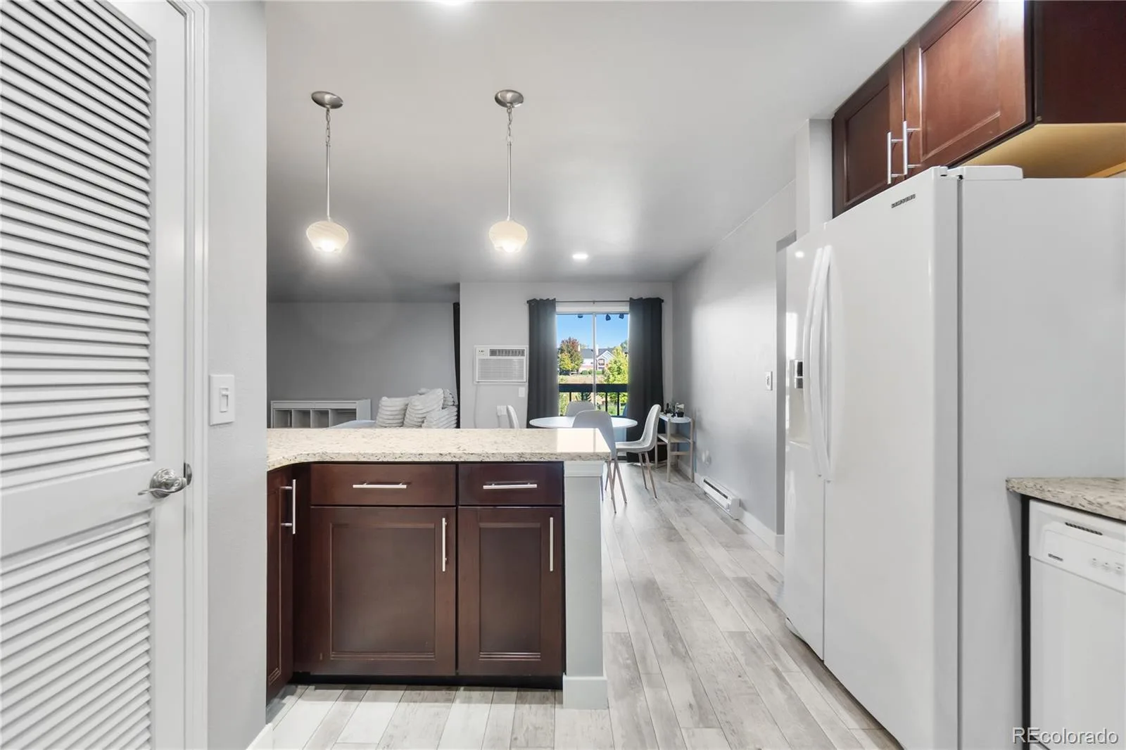 13950 E Oxford Place #B204 Aurora CO 80014 | MLS #REC2847972 08072026000656 1600 20