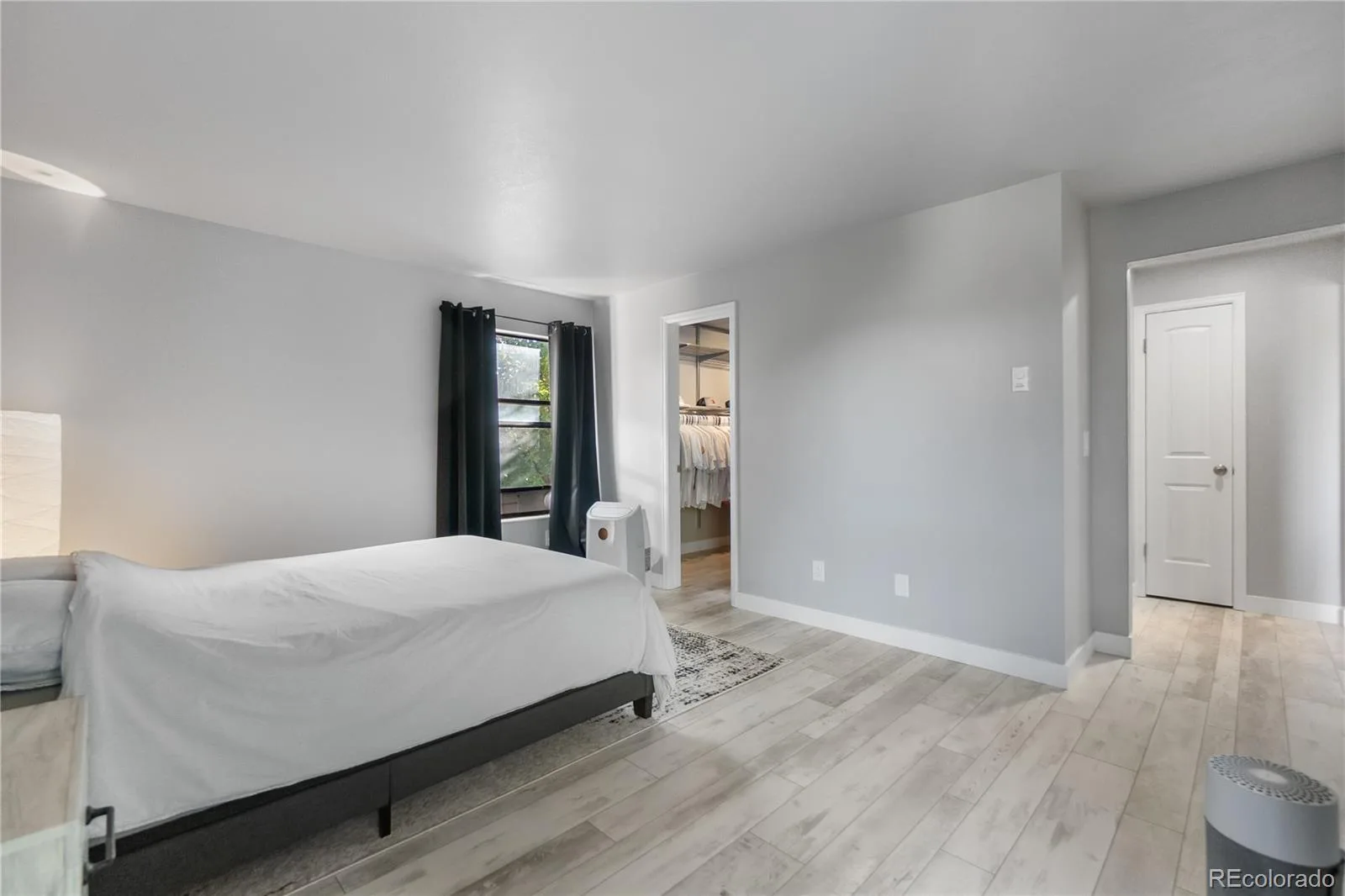 13950 E Oxford Place #B204 Aurora CO 80014 | MLS #REC2847972 08072026000656 1600 24