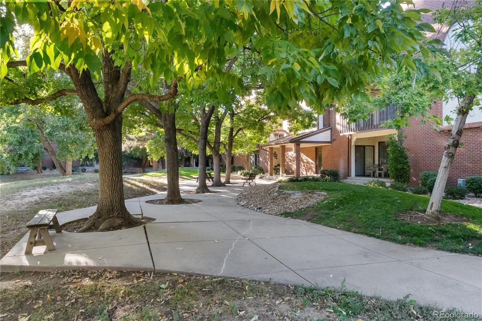 13950 E Oxford Place #B204 Aurora CO 80014 | MLS #REC2847972 08072026000656 1600 42
