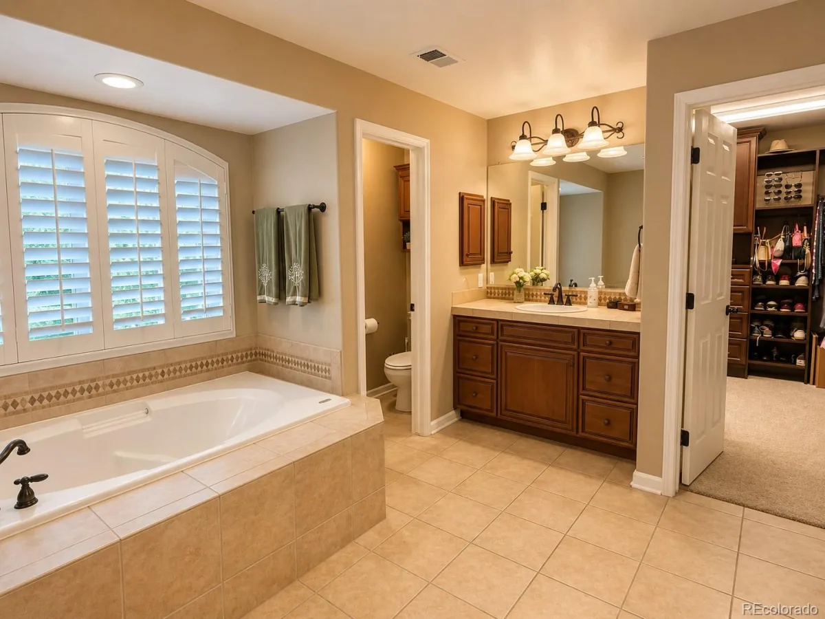 6951 Esperanza Drive Castle Rock CO 80108 MLS #REC2848165 08022026075522 1200 13