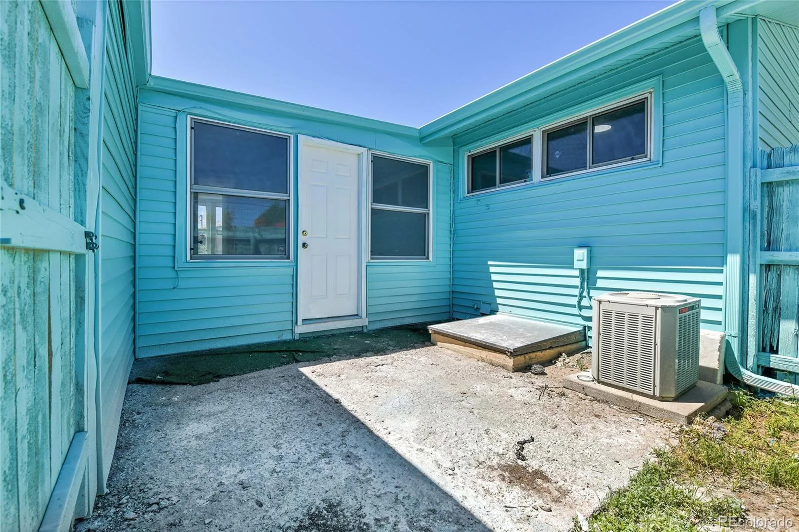 1500 S Wolcott Court Denver CO 80219 | MLS #REC2848704 06082026064904 1600 20
