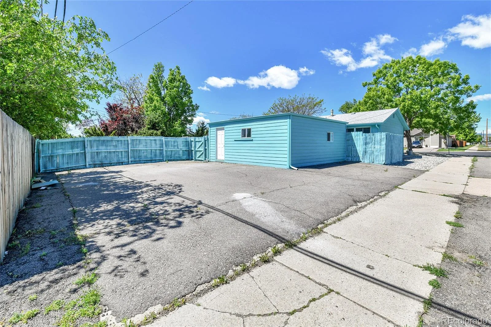 1500 S Wolcott Court Denver CO 80219 | MLS #REC2848704 06082026064904 1600 21