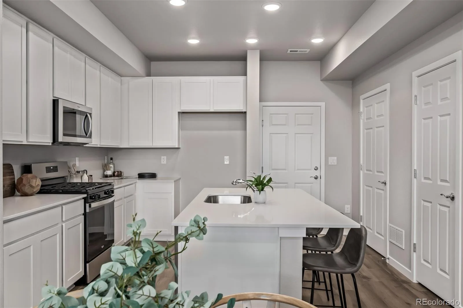 2887 E 103rd Drive Thornton CO 80229 | MLS #REC2849038 07222026163622 1600 11