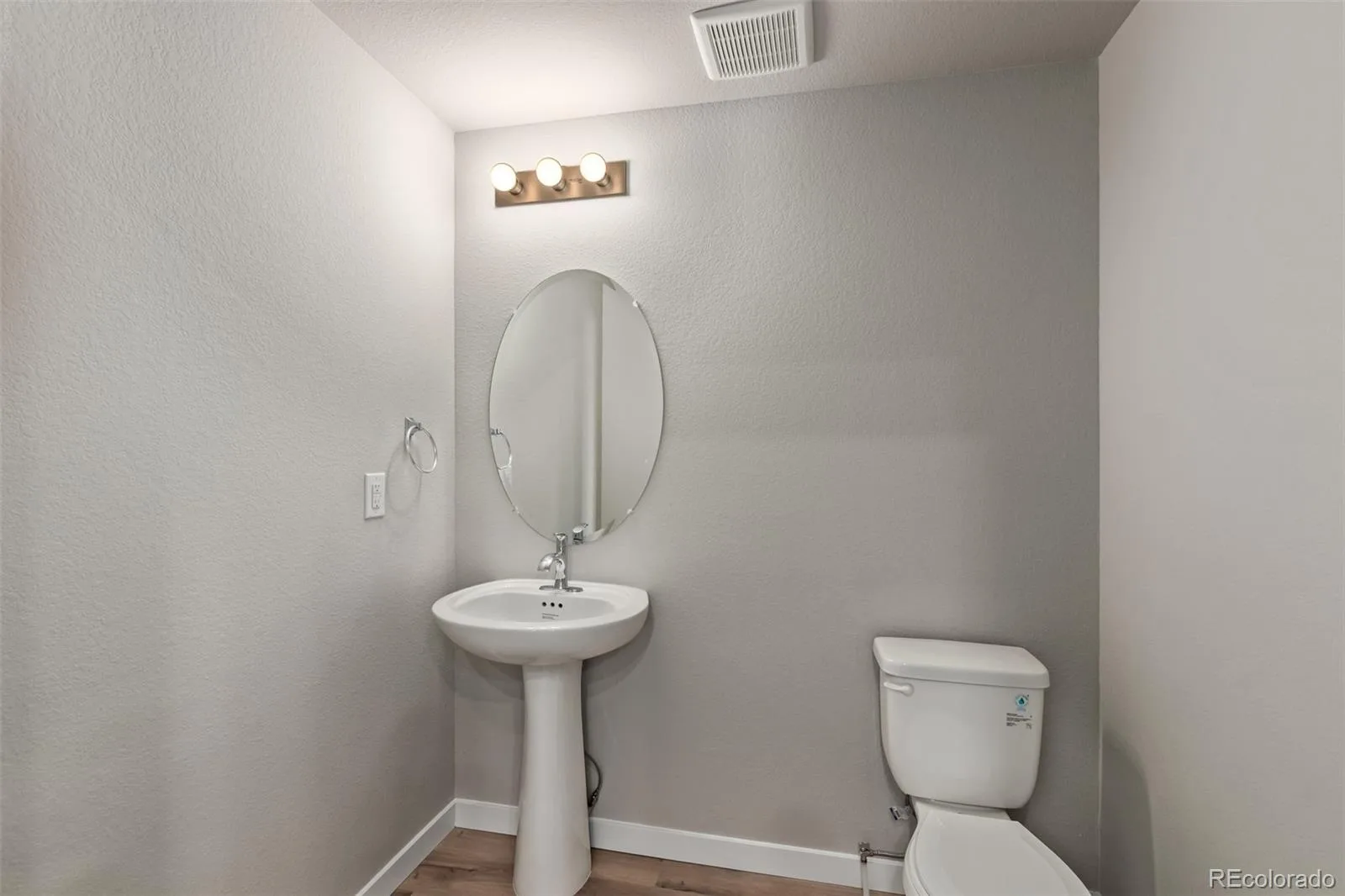 2887 E 103rd Drive Thornton CO 80229 | MLS #REC2849038 07222026163622 1600 16