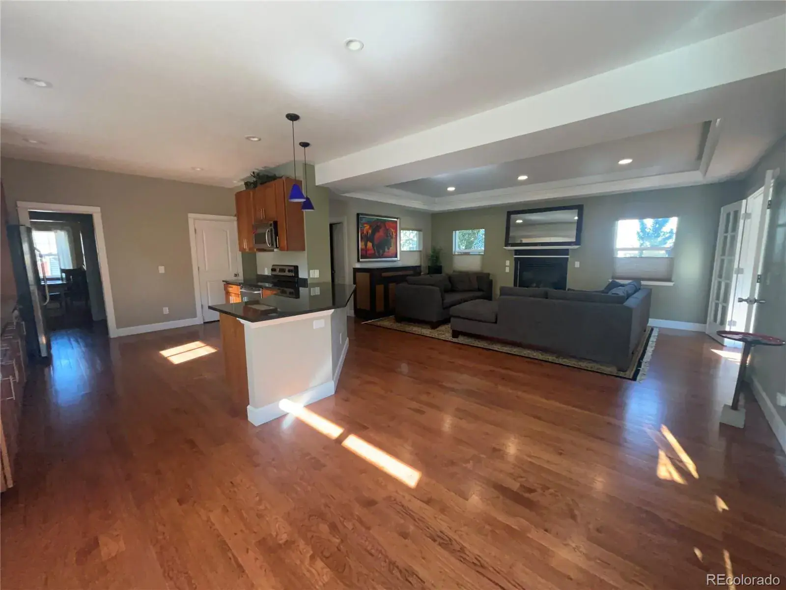 10252025170243 1600 6