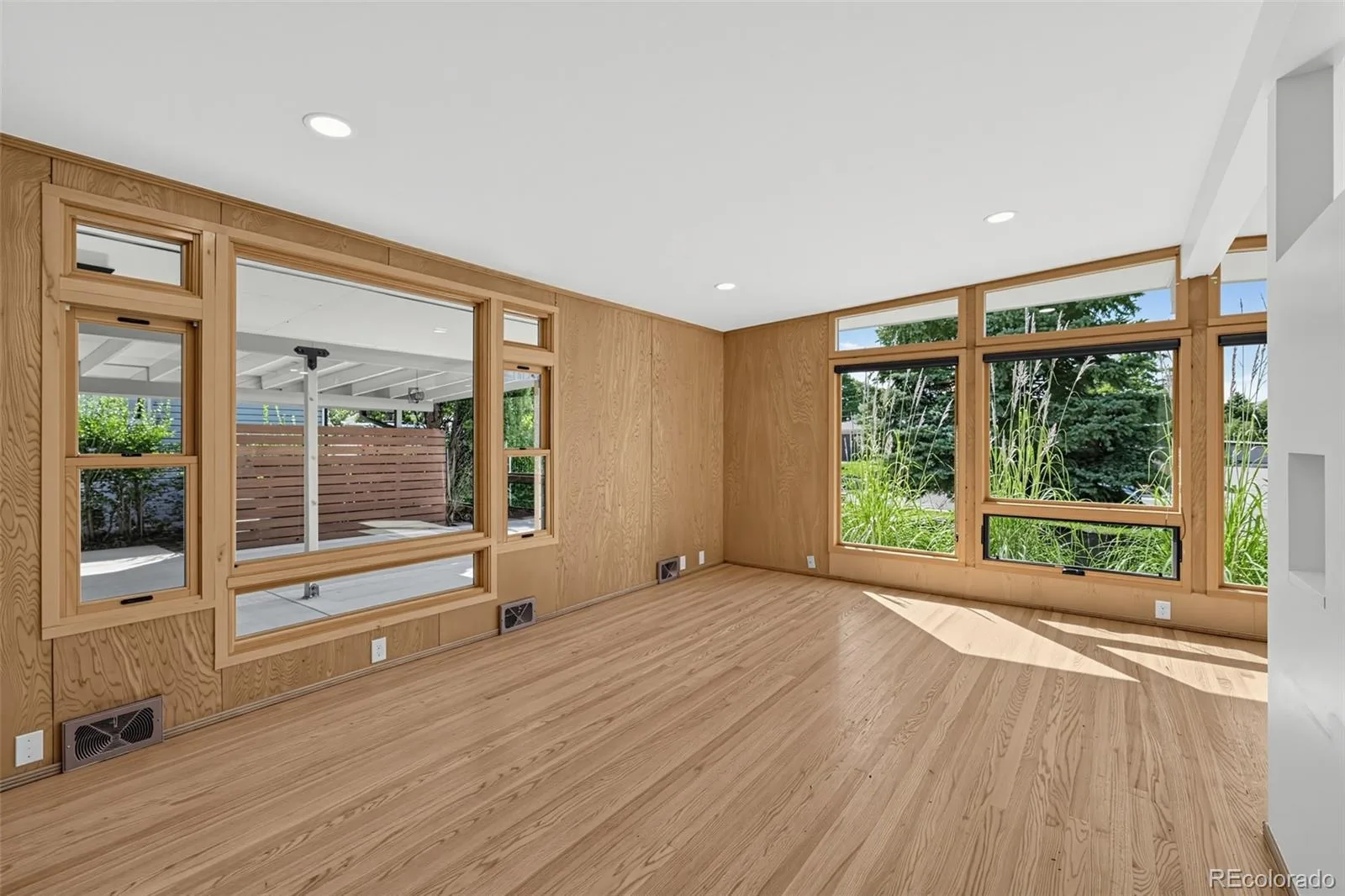 5020 S Washington Street Englewood CO 80113 | MLS #REC2853933 09252026213724 1600 4