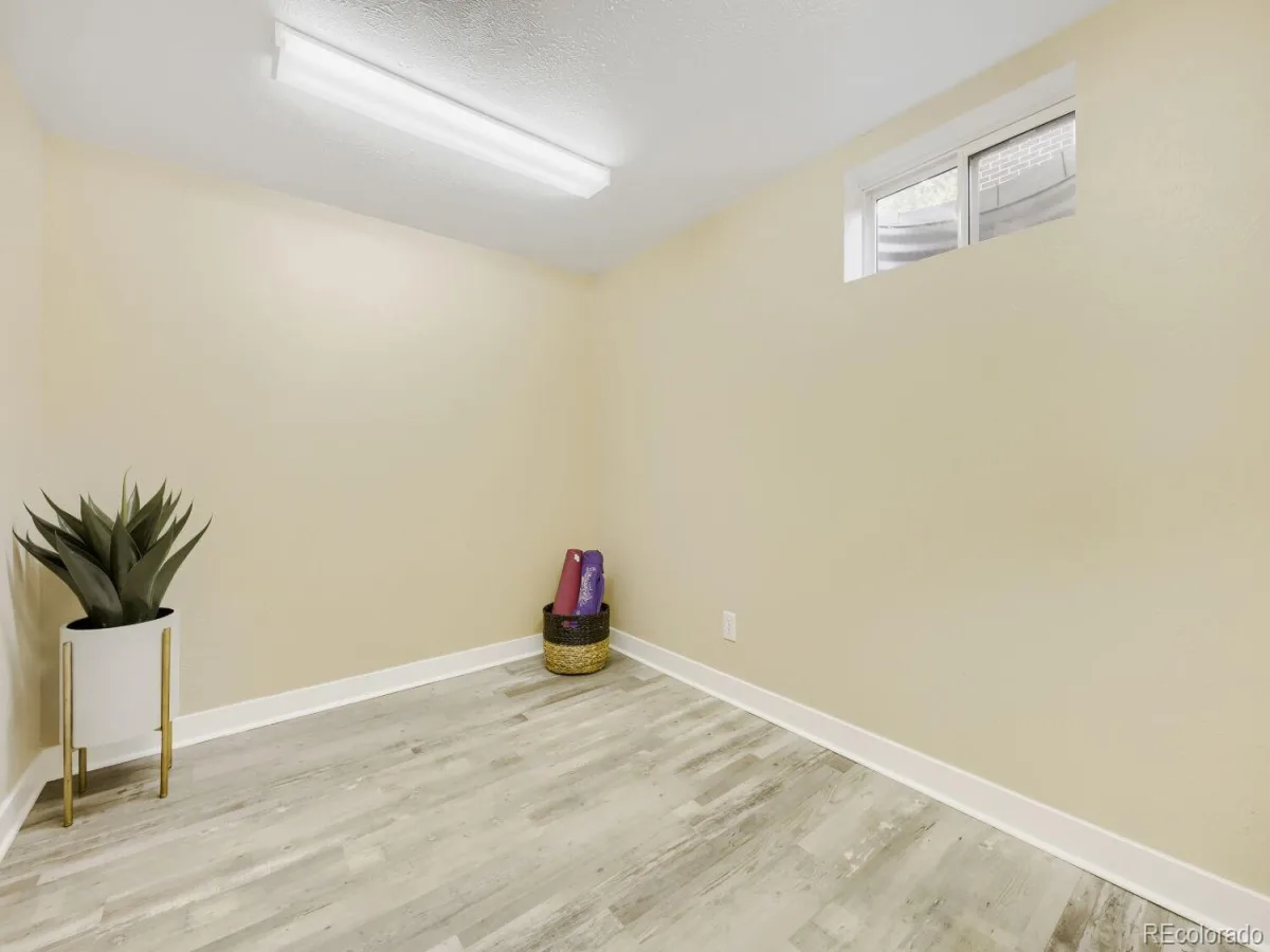 7351 W Alabama Drive Lakewood CO 80232 | MLS #REC2855215 10162026141107 1200 21
