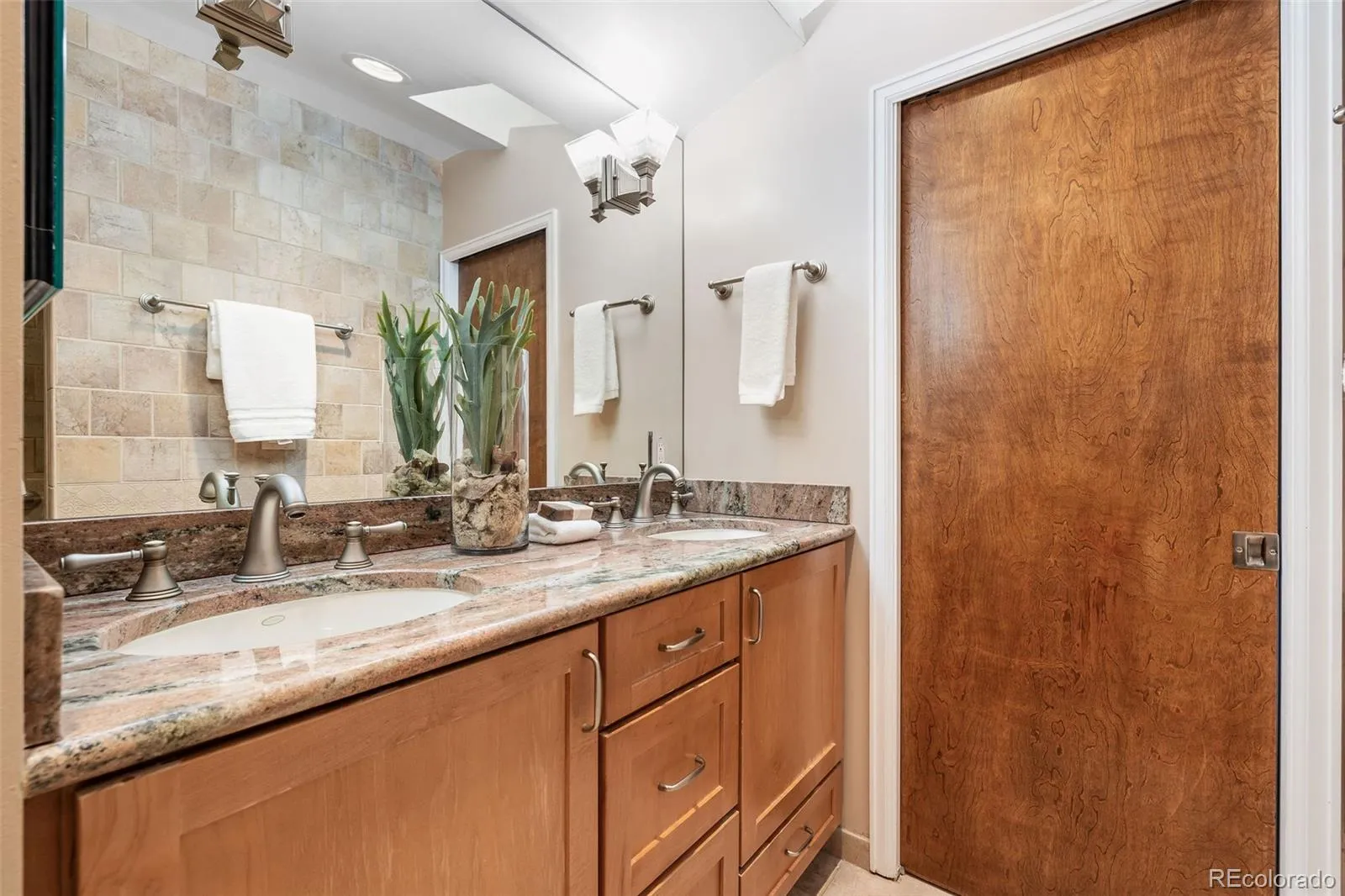333 Jersey Street Denver CO 80220 MLS #REC2856594 05232026092621 1600 26