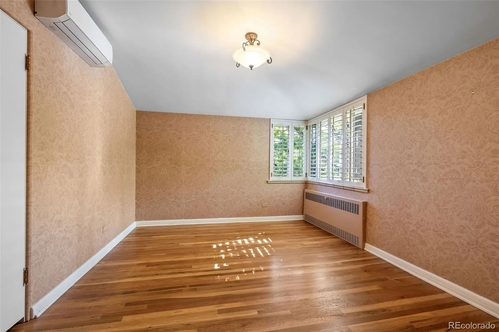 333 Jersey Street Denver CO 80220 MLS #REC2856594 05232026092621 1600 27