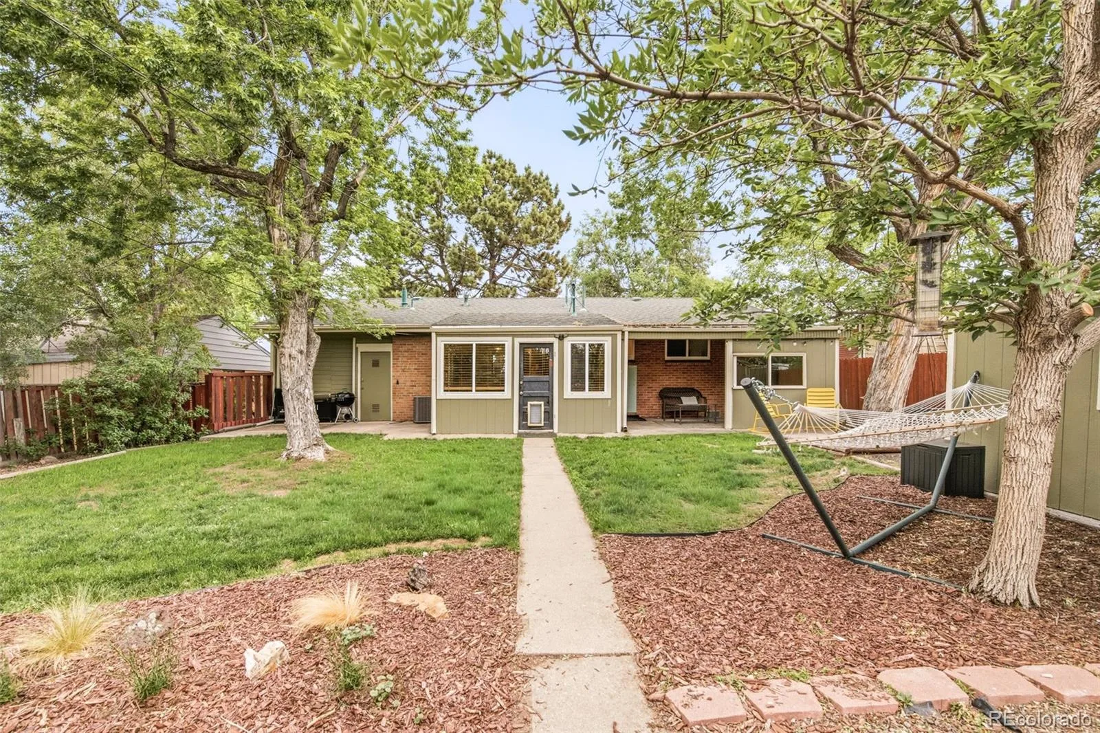 3724 W 85th Avenue Westminster CO 80031 MLS #REC2856852 06022026211637 1600 26