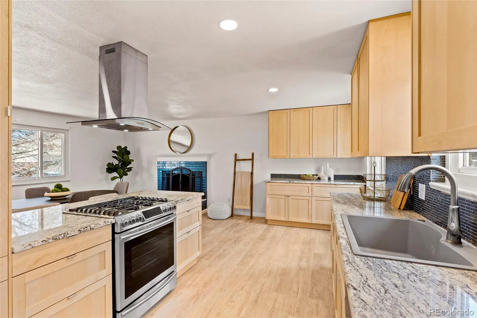 04062026162057 1600 10