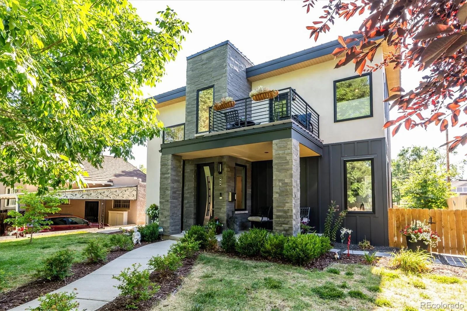 966 Saint Paul Street Denver CO 80206 | MLS #REC2857943 09252026162427 1600 1