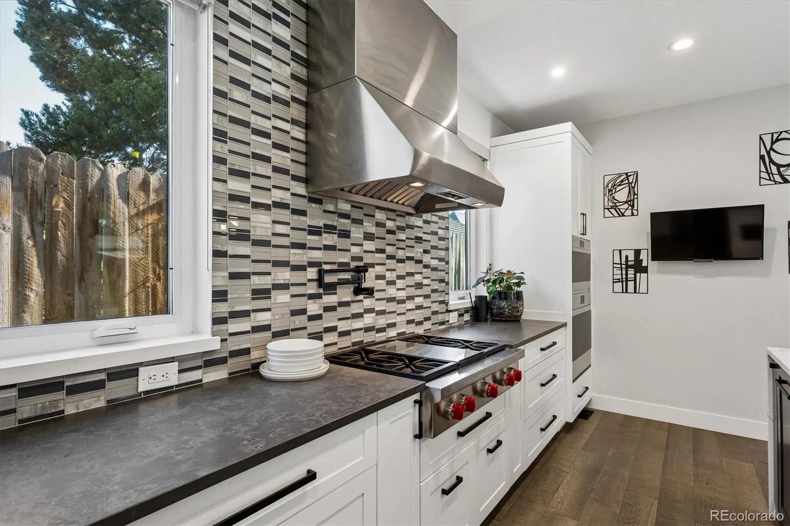966 Saint Paul Street Denver CO 80206 | MLS #REC2857943 09252026162427 1600 17