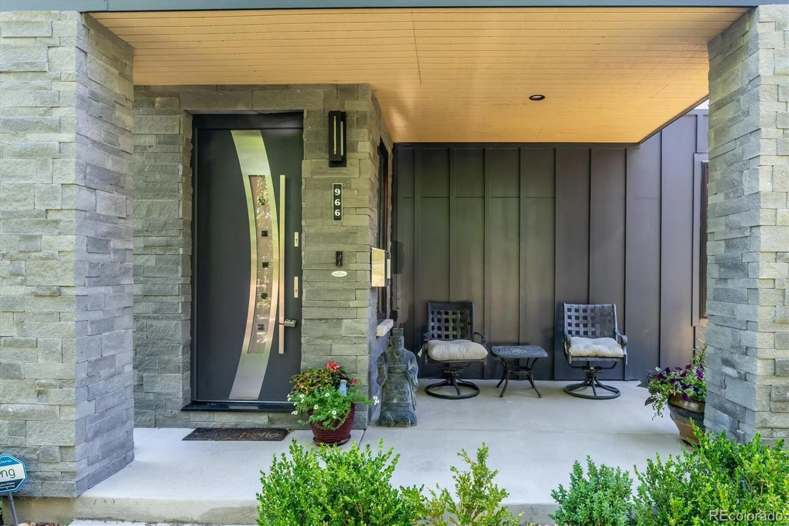 966 Saint Paul Street Denver CO 80206 | MLS #REC2857943 09252026162427 1600 4