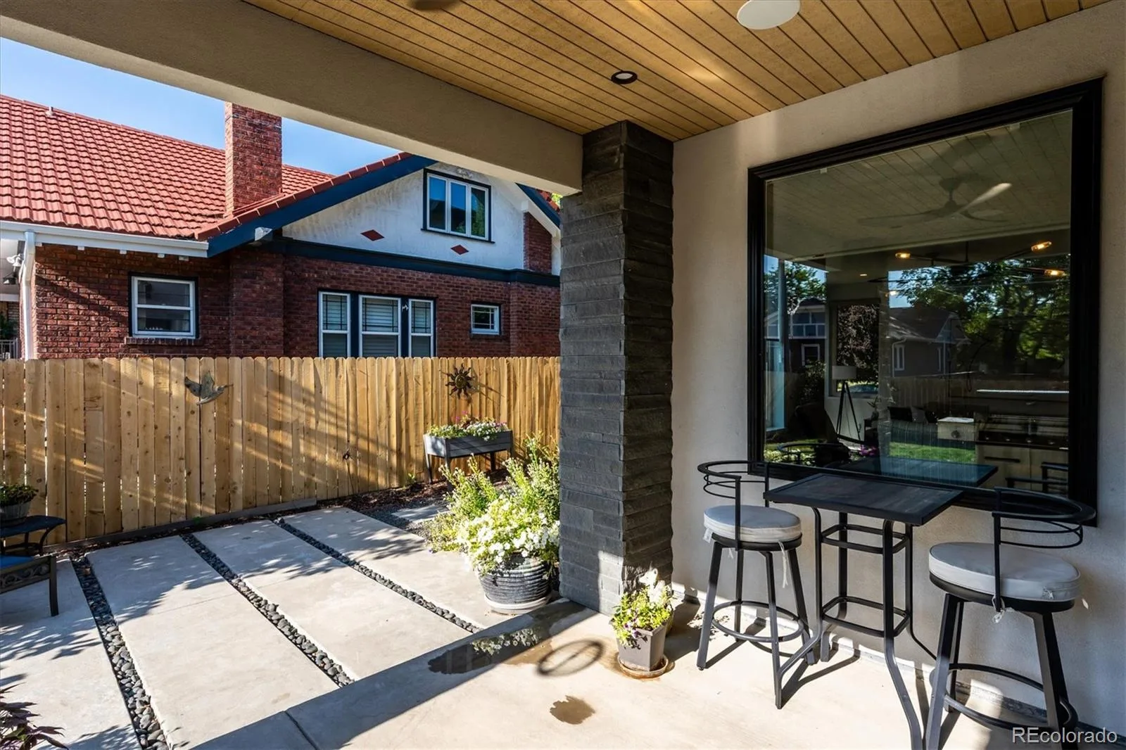 966 Saint Paul Street Denver CO 80206 | MLS #REC2857943 09252026162427 1600 41