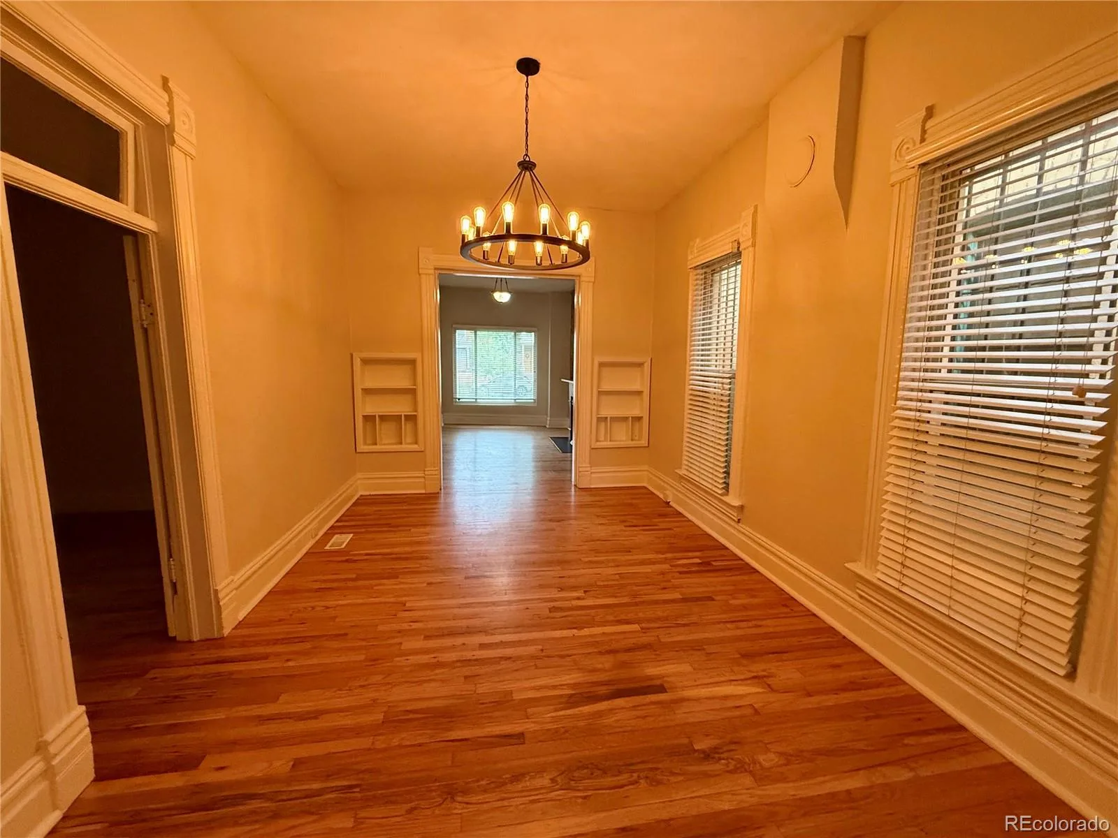 2431 Tremont Place Denver CO 80205 | MLS #REC2862188 07312026175633 1600 19
