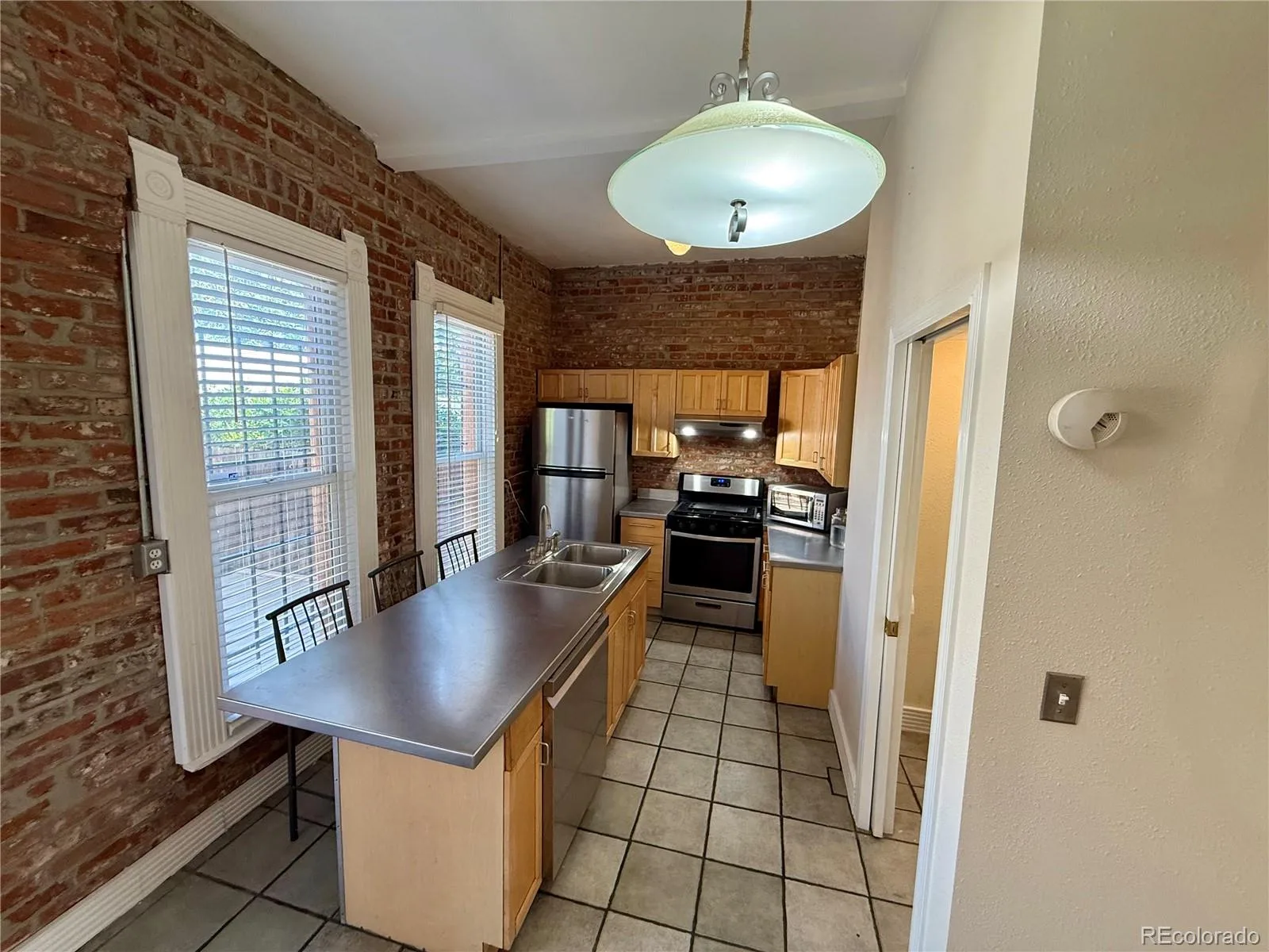 2431 Tremont Place Denver CO 80205 | MLS #REC2862188 07312026175633 1600 2
