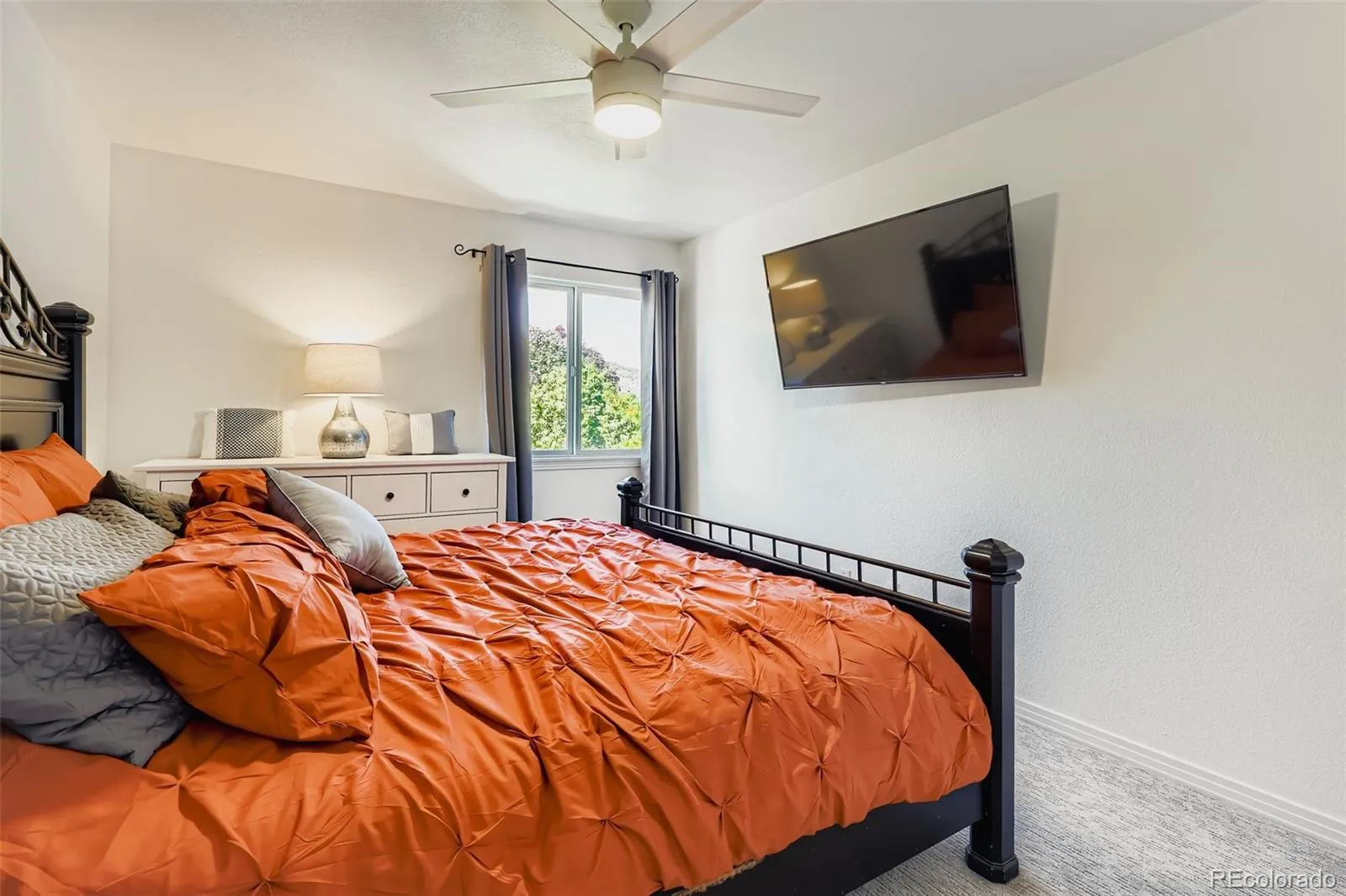 04202026202437 1600 19