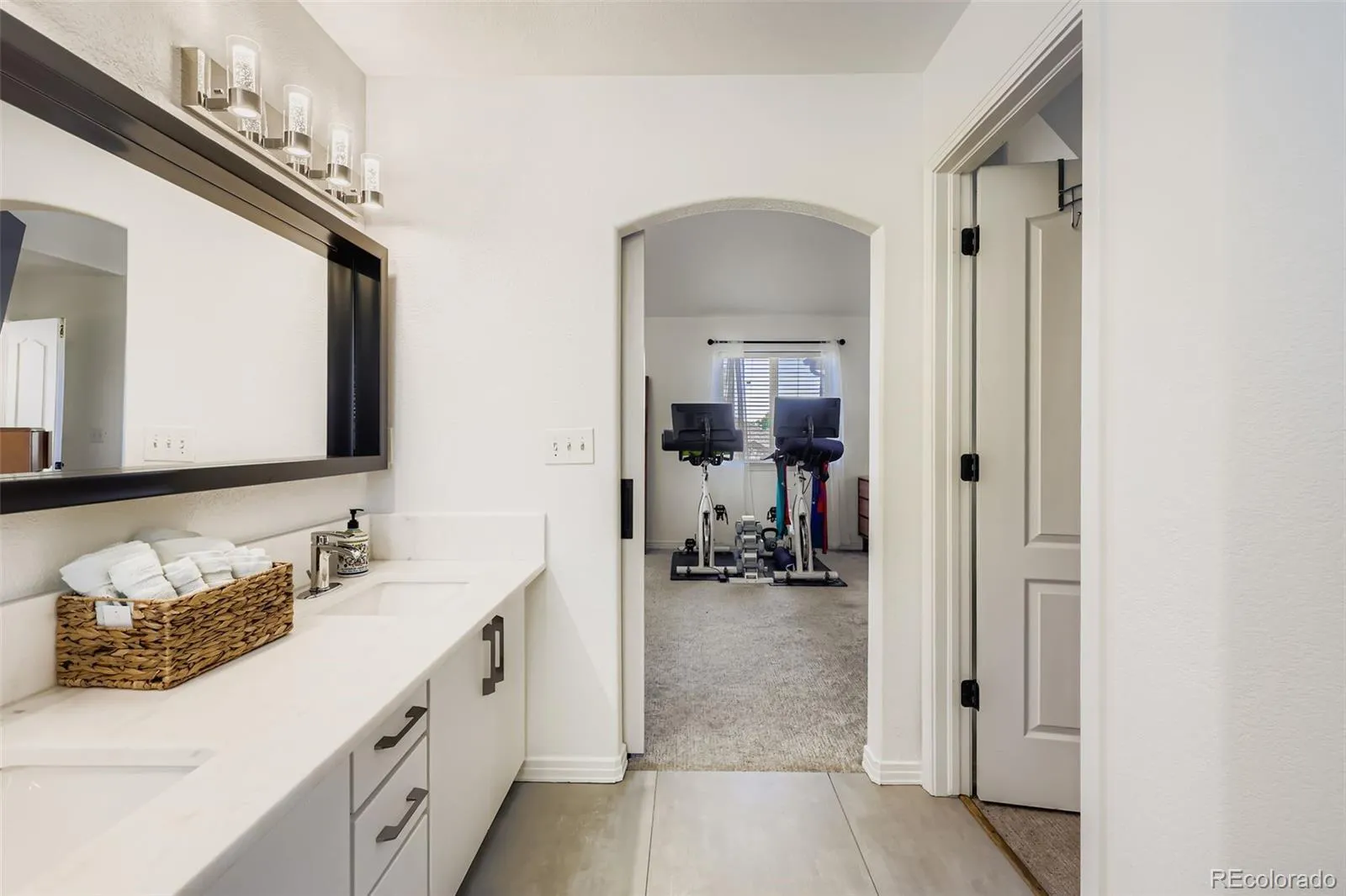 04202026202437 1600 28