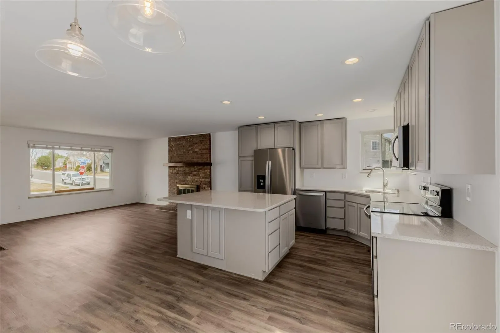 03252026170813 1600 10