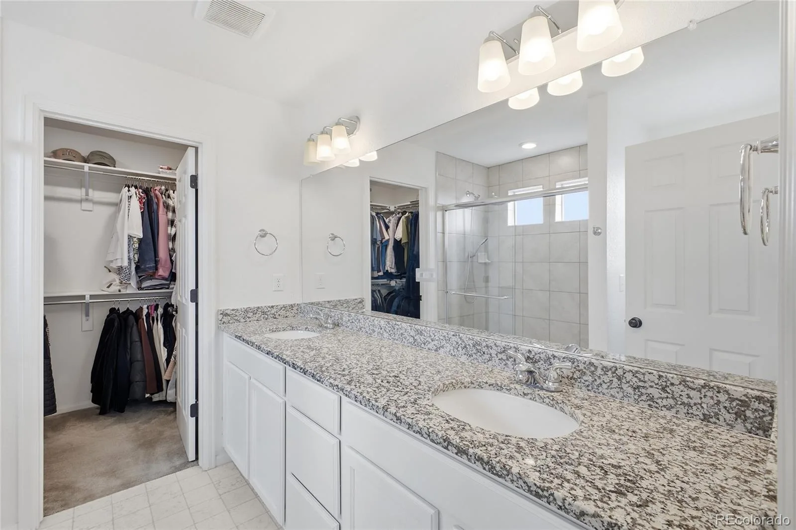 4003 N Quatar Court Aurora CO 80019 | MLS #REC2869753 07252026005514 1600 28