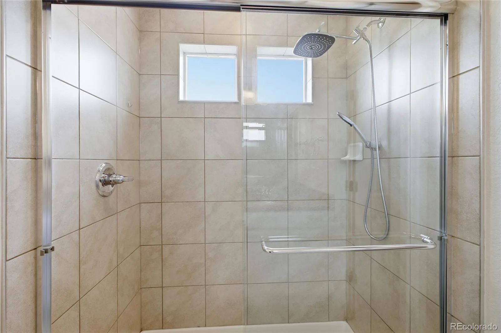 4003 N Quatar Court Aurora CO 80019 | MLS #REC2869753 07252026005514 1600 32