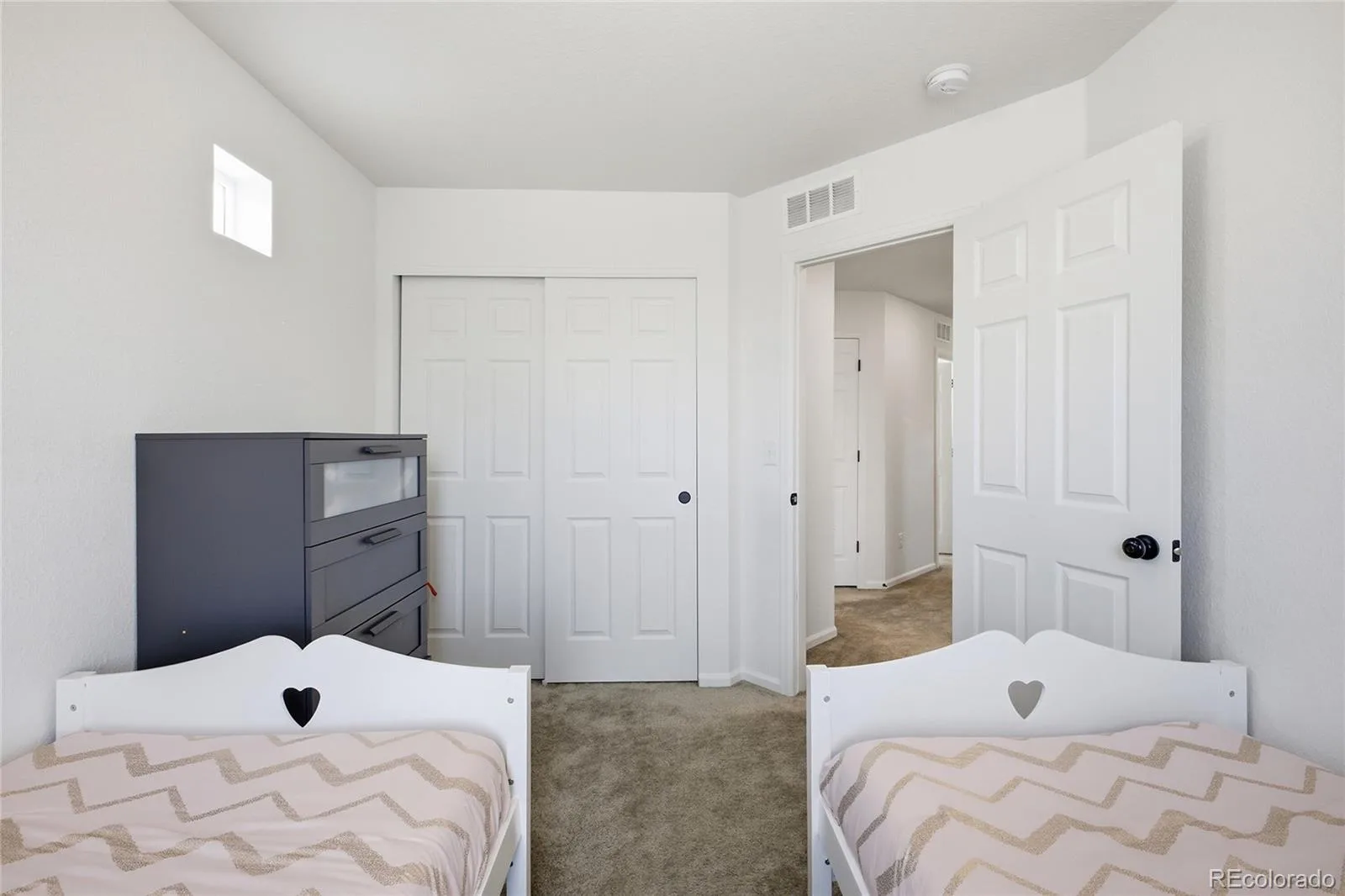 4003 N Quatar Court Aurora CO 80019 | MLS #REC2869753 07252026005514 1600 39