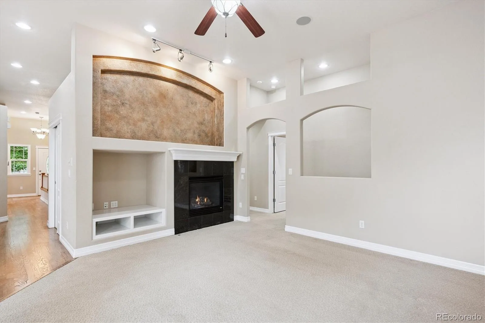 8225 W 67th Place Arvada CO 80004 MLS #REC2870761 06102026074301 1600 20